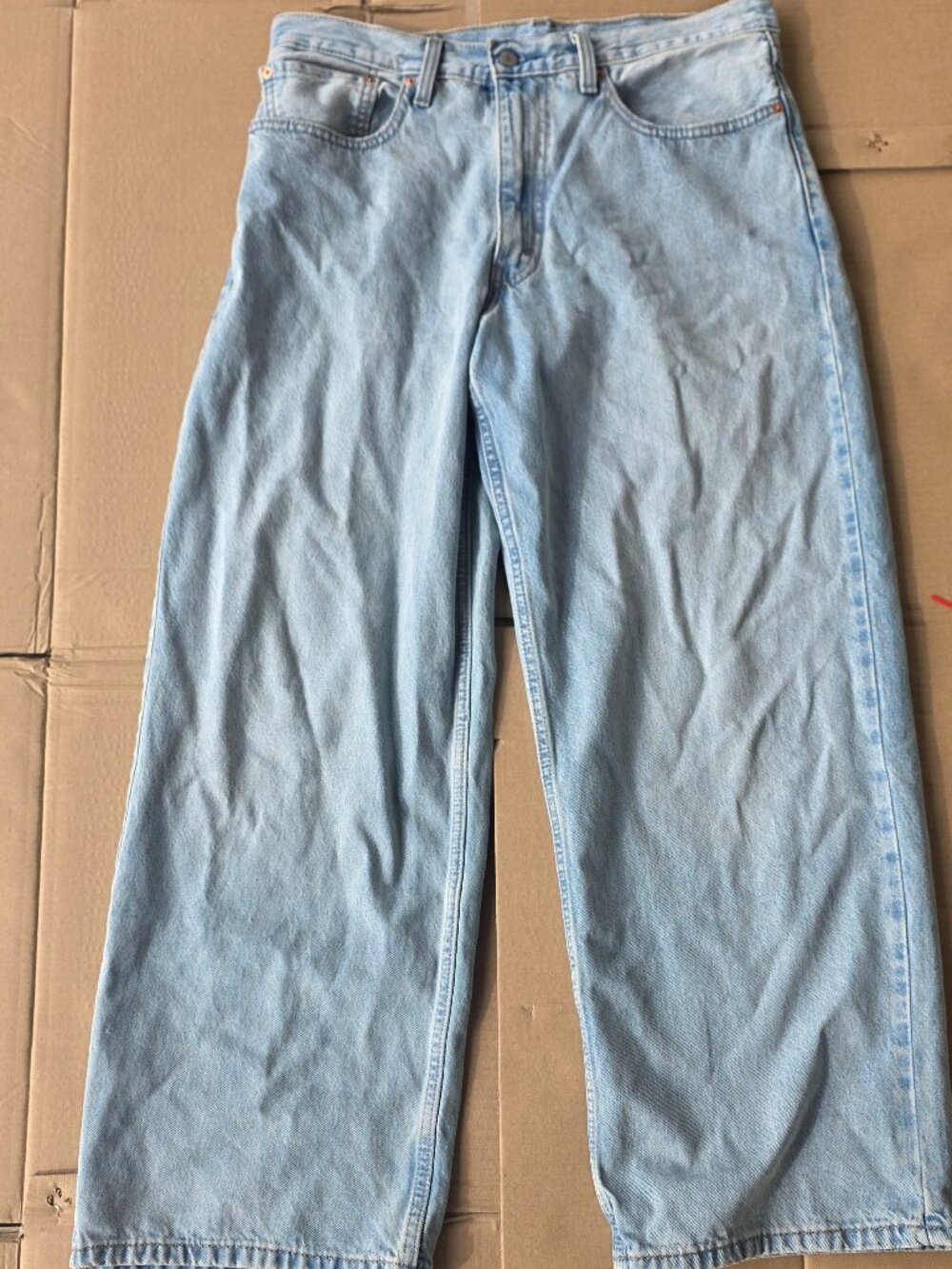 Levi's Men's Extra Baggy Jeans (Waist 33)